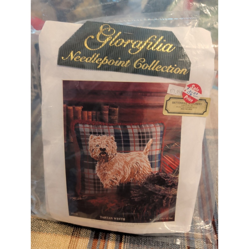 New Glorafilia Pillow Needlepoint Tapestry Kit Anchor Wool Tartan Westie GL534